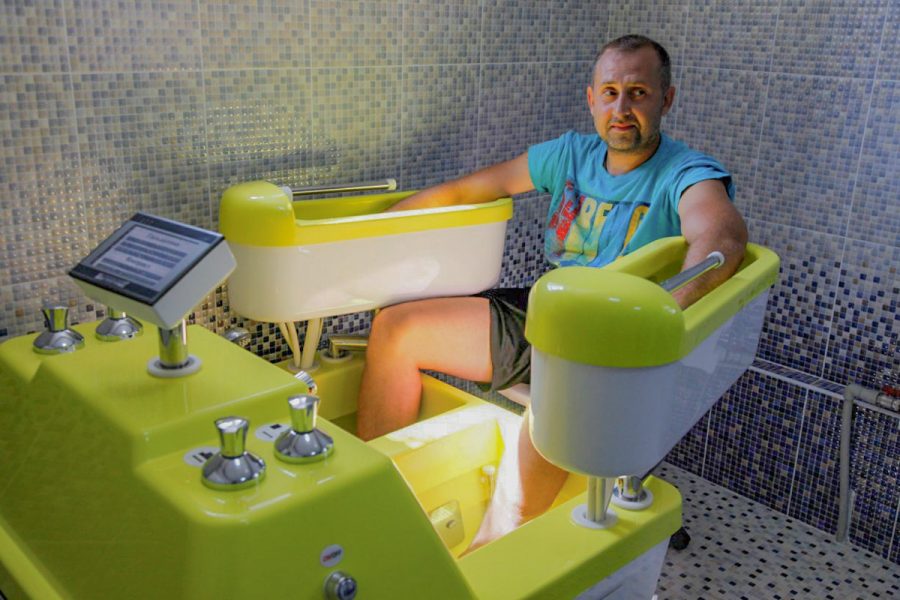 Вихревые ванны в санатории Горячий ключ в городе Пятигорске - фотография