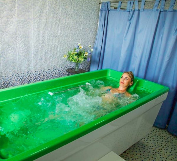 Лечебная минеральная ванна в санатории Горячий ключ в городе Пятигорске - фотография