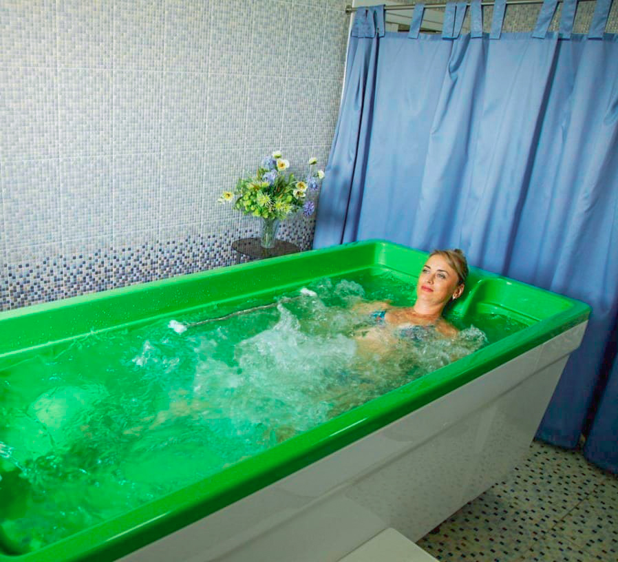 Лечебная минеральная ванна в санатории Горячий ключ в городе Пятигорске - фотография