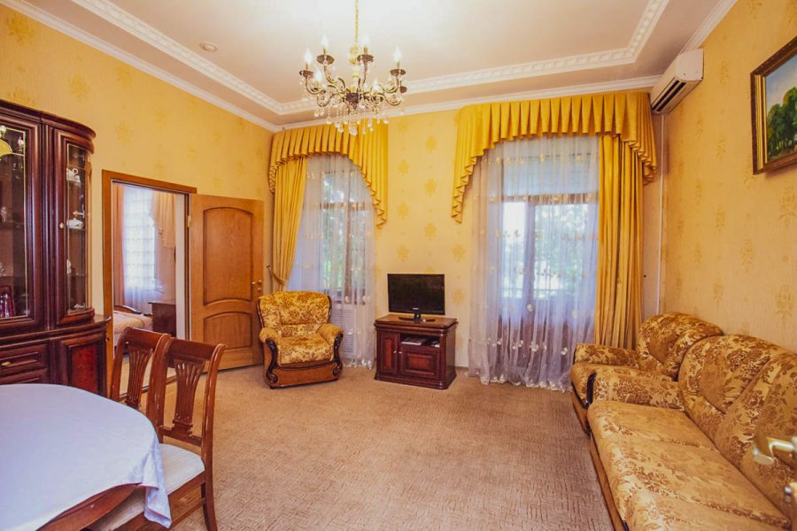 Люкс 2 категории в санатории Горячий ключ в городе Пятигорске - фотография