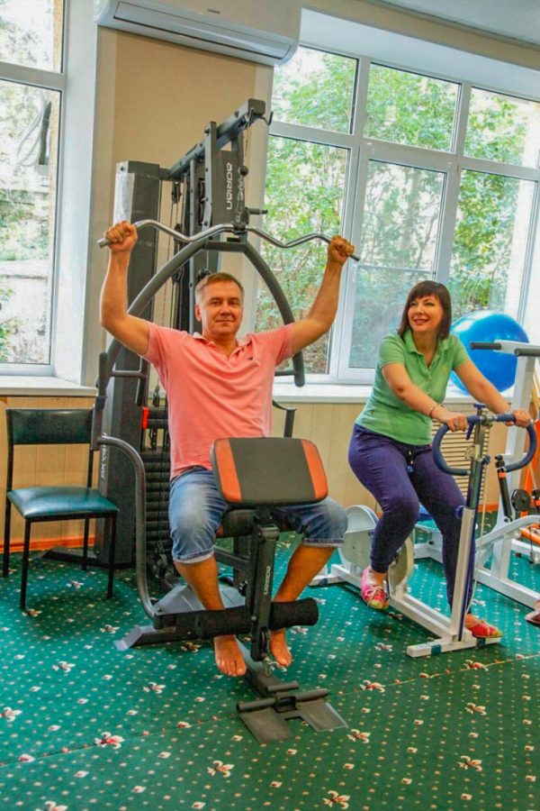 Тренажерный зал в санатории Горячий ключ в городе Пятигорске - фотография